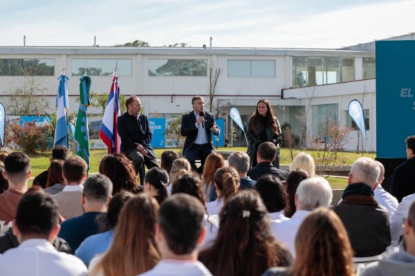 Achával anunció la ampliación del HCP con un nuevo Centro Cardiovascular