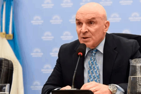 José Luis Espert renunció a su candidatura en la Provincia tras el escándalo