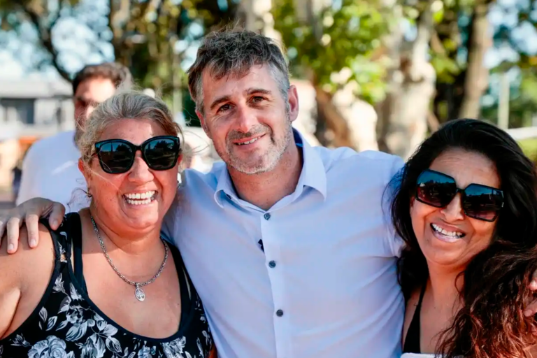 Achával vuelve a liderar el ranking de imagen de intendentes del GBA