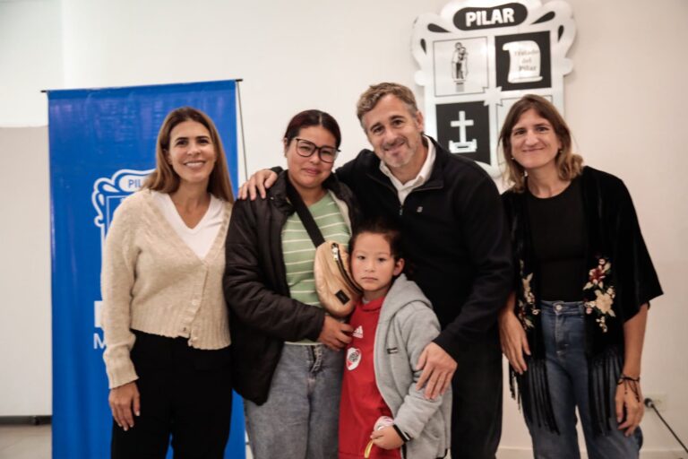 Achával acompañó una nueva entrega del Pase Libre Multimodal