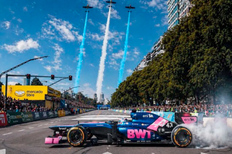 Colapinto hizo vibrar Buenos Aires y reavivó el sueño de la Fórmula 1