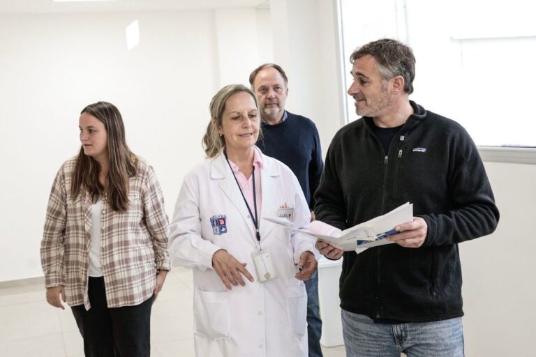 Achával acompañó una nueva jornada de salud en el HCP