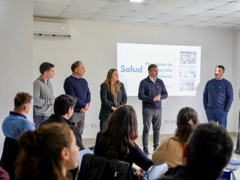 Federico Achával se reunió con médicos del Hospital Central y anunció nuevas capacitaciones para fortalecer el sistema de salud de Pilar