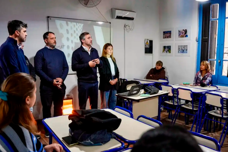 Achával: “La educación es la herramienta fundamental para salir adelante”