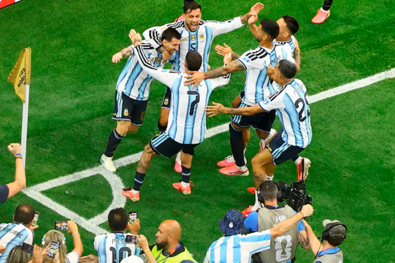 Con un nuevo show de Messi, Argentina le ganó a Austria en Dallas y clasificó a los 16avos de final del Mundial
