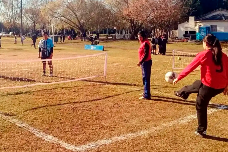 Juegos Bonaerenses: El Fútbol-Tenis definió a sus nuevos campeones locales