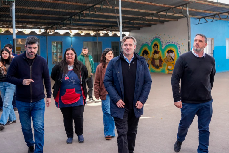 El Municipio avanza con obras de mejora en escuelas y jardines de Zelaya